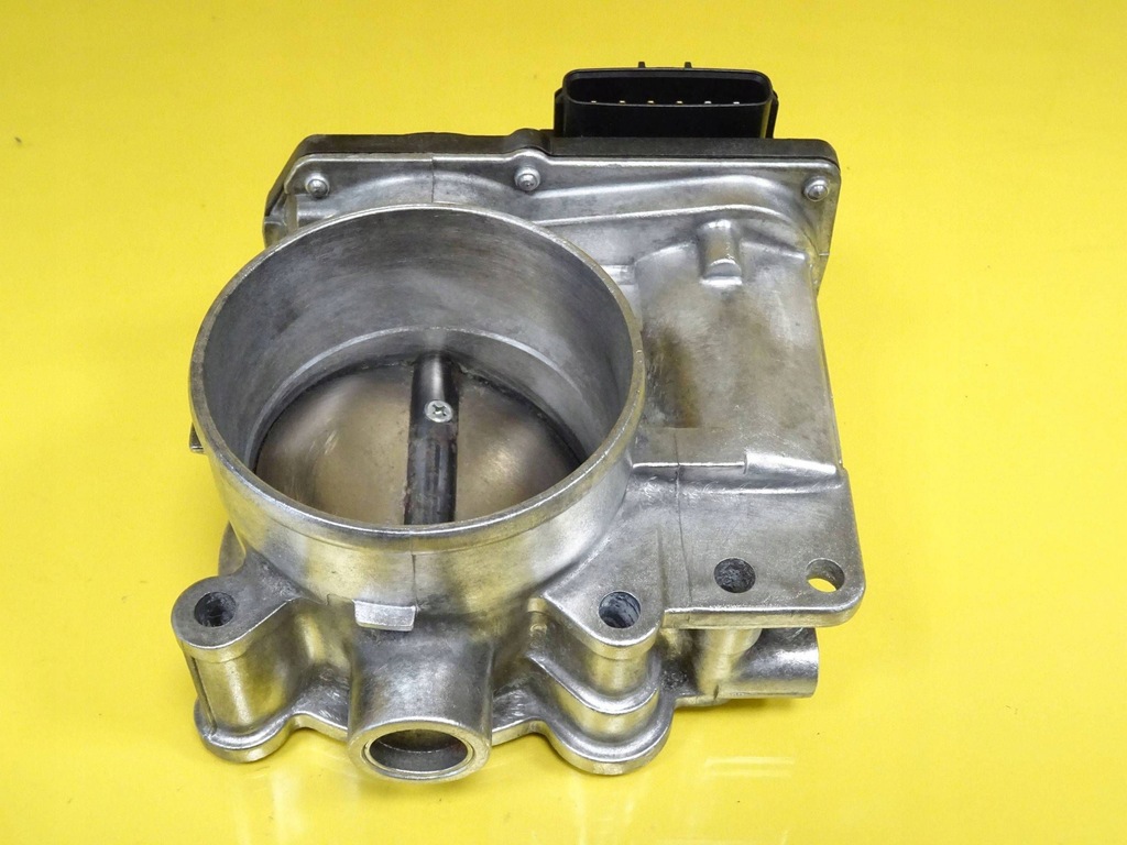 фото №6, Дросельна заслінка volvo c70 2.4 30711551 nr32