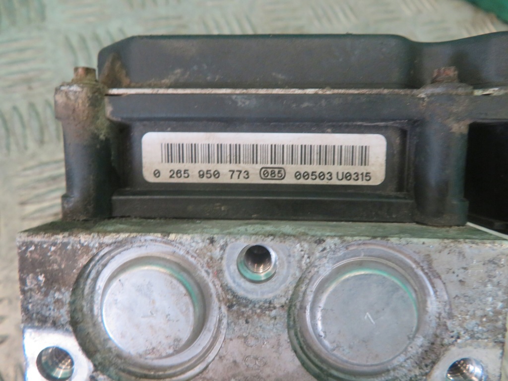 Насос abs mercedes sprinter a9069005502 Недорого