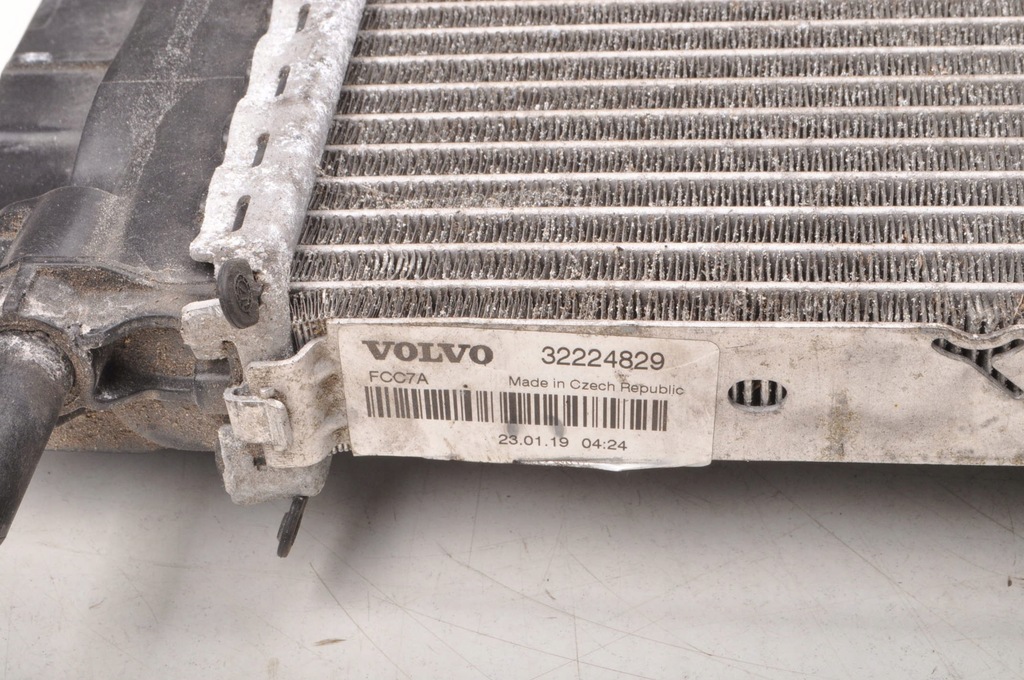 фото №8, Volvo s60 iii v60 ii s90 v90 радіатор wody 32224829