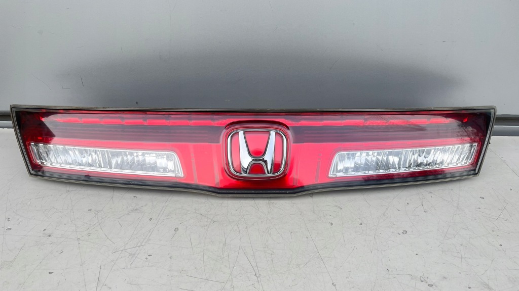 фото №1, Накладка молдинг led крышки задняя honda civic viii 8 lift