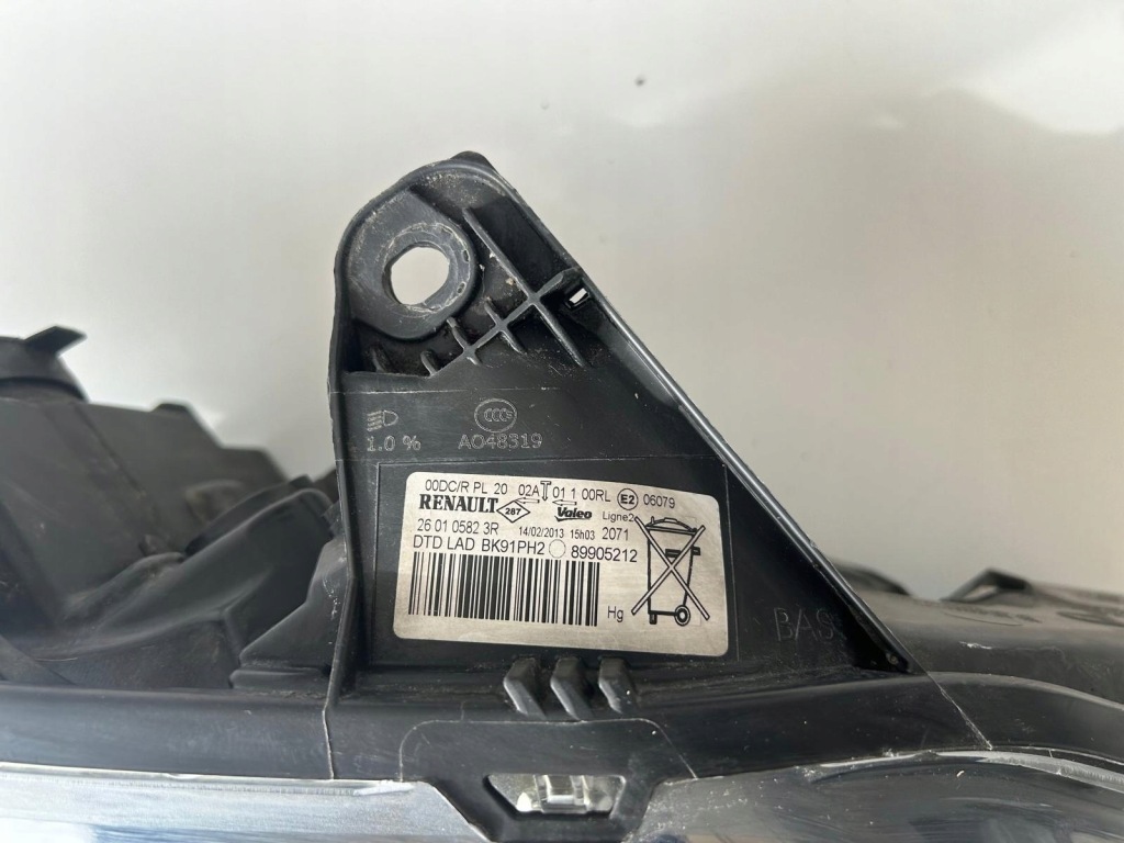 фото №10, Renault laguna iii lift лампа ліва права ксенон 260105823r