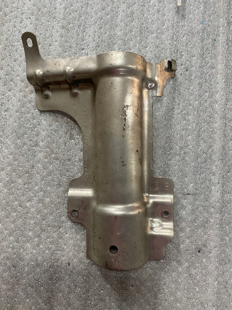 фото №1, Mercedes w176 защита полуось a2700160027