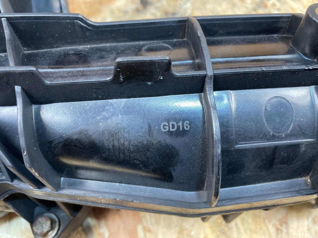 фото №15, Коллектор всасывающий регулятор bmw 7 f01 f02 3.0d n57d30a 8575534