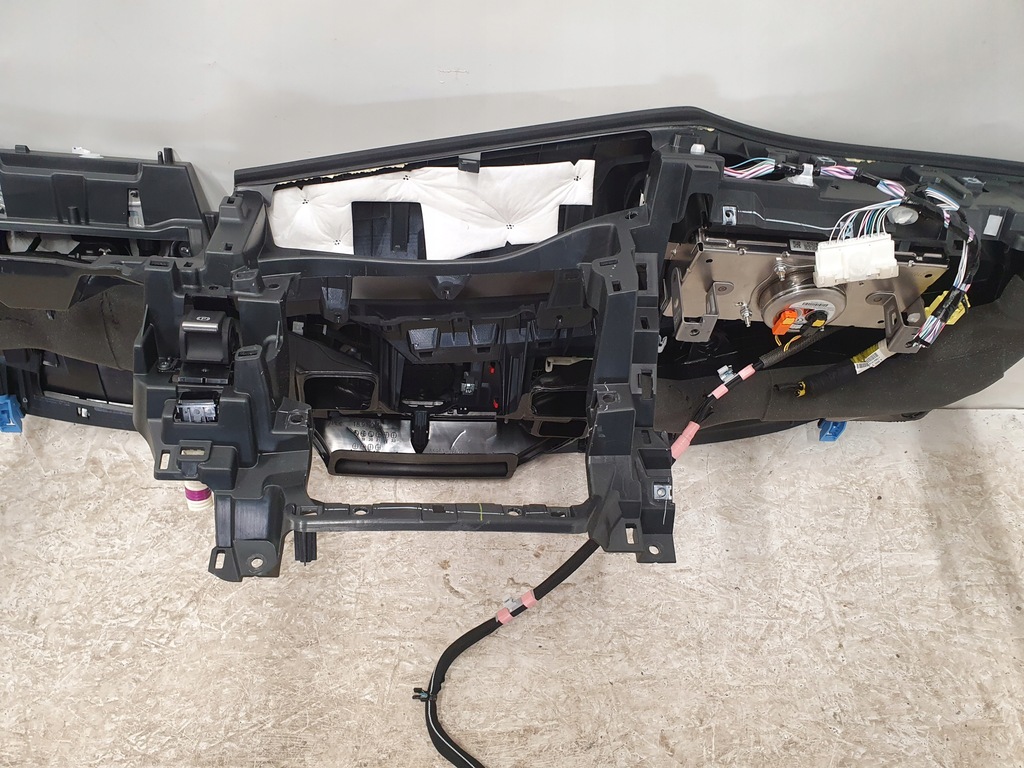 фото №14, Консоль 4подушка безопасности lexus ux ux250 20r org приборная панель приборная панель демонтаж