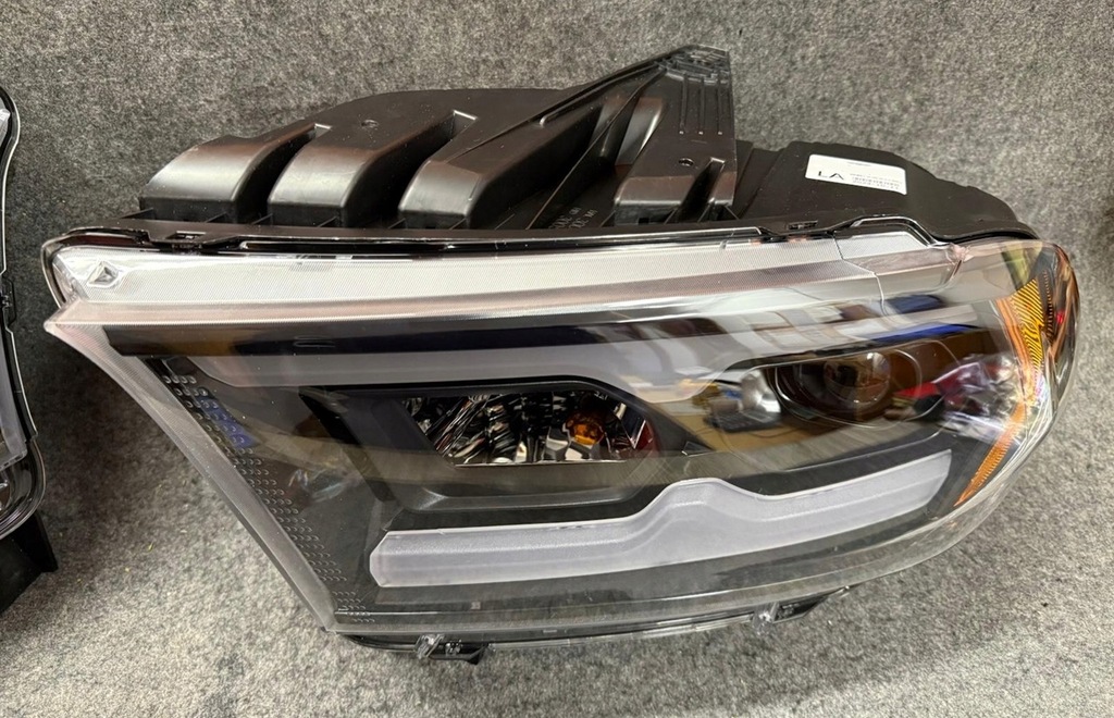 фото №11, Dodge durango 2016-20 переробка na lift 2021- фари led лампи передні