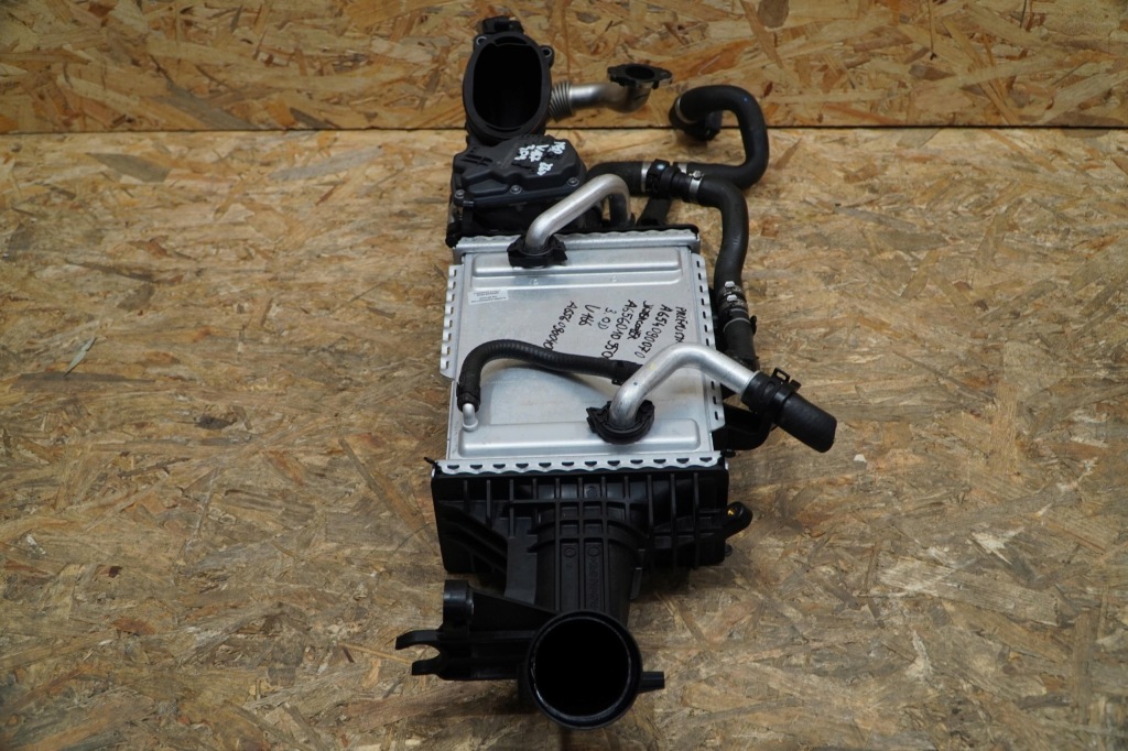 Интеркулер a6560109500 a6540900070 mercedes gle w167 3.0 d 9tyśkm 23r 20- Киев