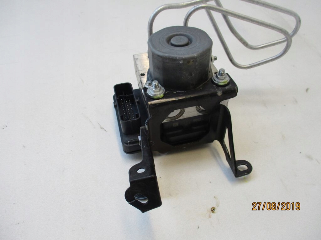 Насос гальмівна abs renault twingo iii 1.0 Недорого