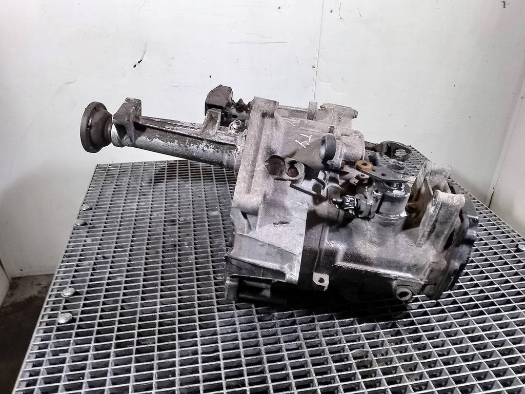 фото №8, Коробка передач передач механическая vw transporter t4 aye 2.0 8v