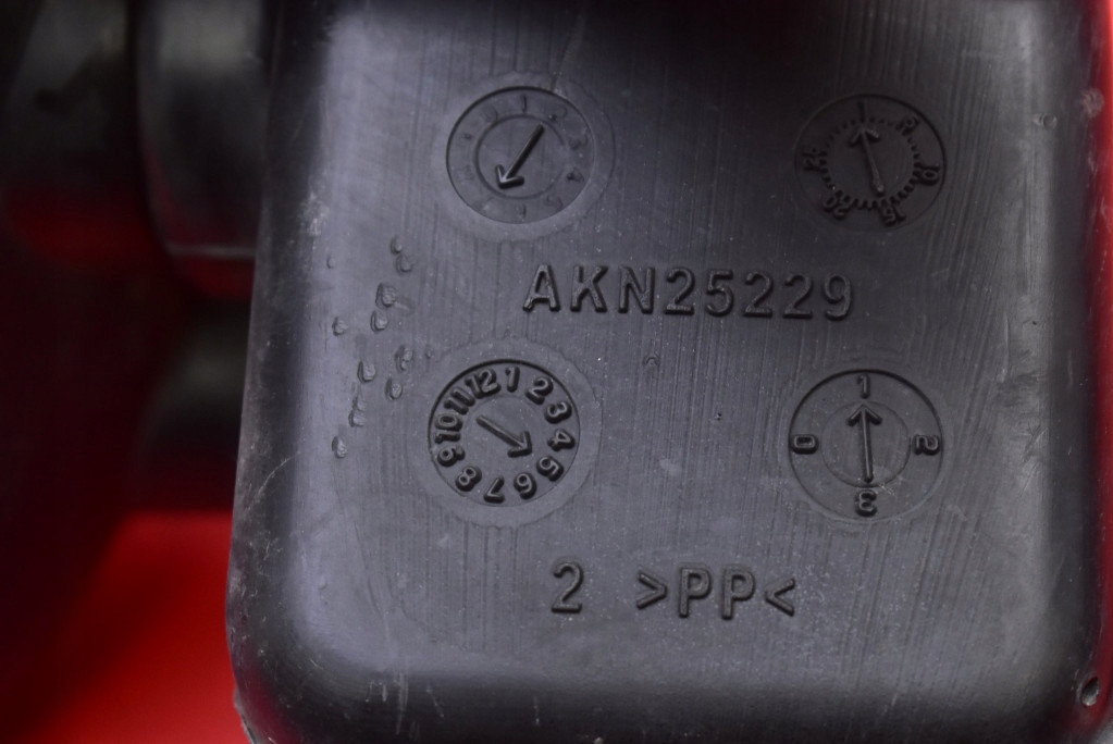 фото №6, Резонатор повітря 96445424 saturn vue 2 ii 3.6 v6 4x4 252 km 07-10