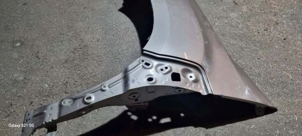 фото №10, Dacia duster ii 2017 левая сторона крылья