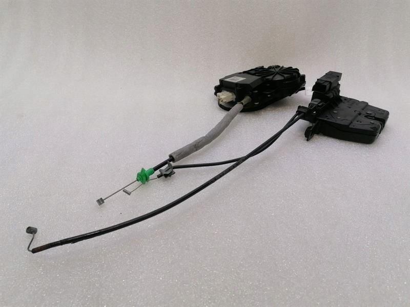 фото №9, Замок багажника rolls royce ghost series ii 2 923201 замок задний крышки