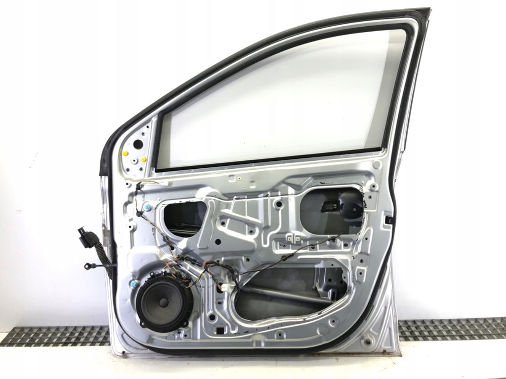 фото №9, Дверь правый перед hyundai i20 хэтчбек