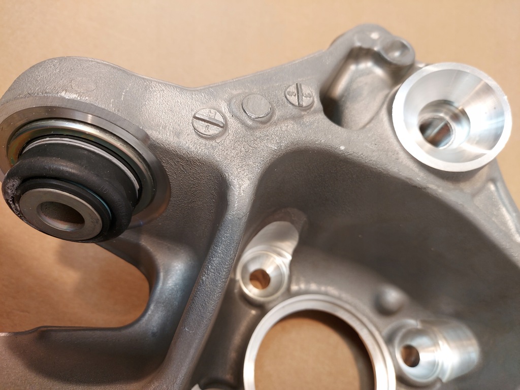 фото №10, Bmw 8 g14 g15 поворотний кулак задня задня ліва 6850563