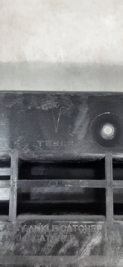 Tesla model y iii 3 балка усилитель бампера передний 1949866-00-c Недорого