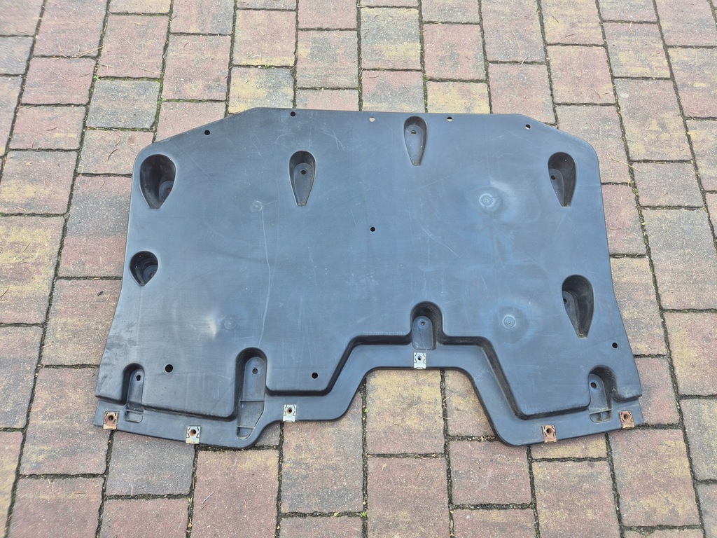 фото №1, Защита подвеска задняя maserati quattroporte vi 670003440