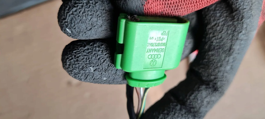 фото №5, A4 b9 8w штекер колодка лампы 8k0973704c a5 8w