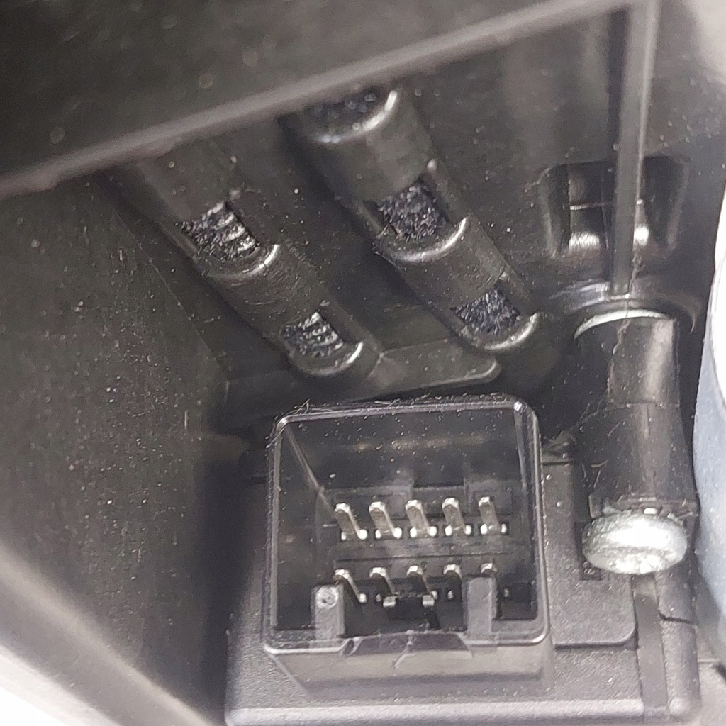 фото №10, Mercedes benz w212 люк скляний a2047800029