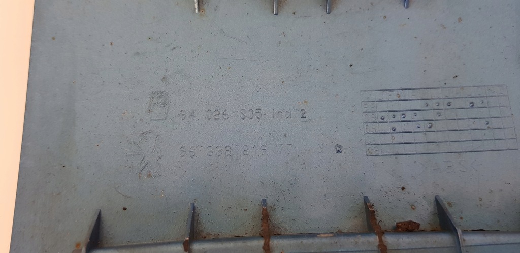 фото №6, Peugeot 206 9633881977 заглушка бампера задняя