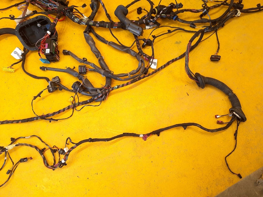 фото №12, Mercedes-benz gle w167 жгут электропроводка салона a1678211000