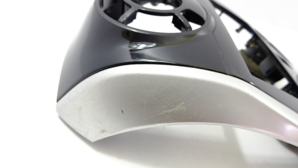 фото №3, Nissan note e12 рамка радіо консолі