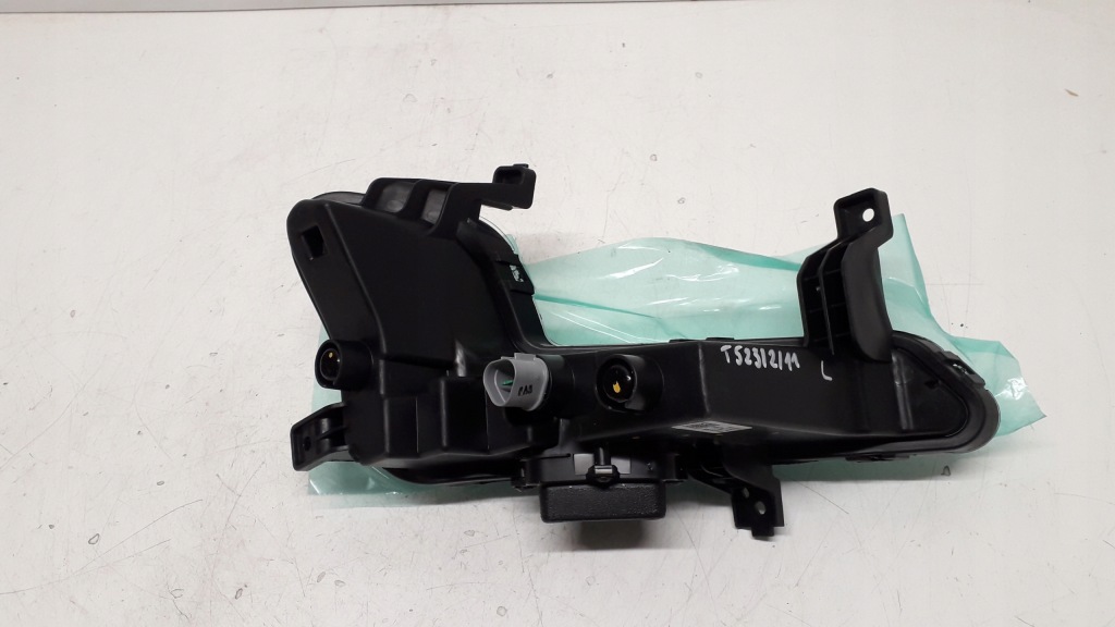 Hyundai tucson 3 3 рестайлинг  18- противотуманная фара левый led drl Оригинал