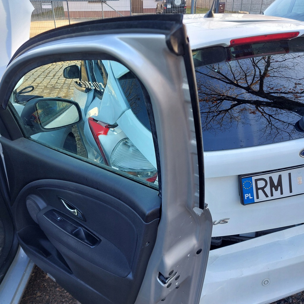 фото №8, Renault fluence 5d sedan двері праве передні код лакофарбового покриття ted69