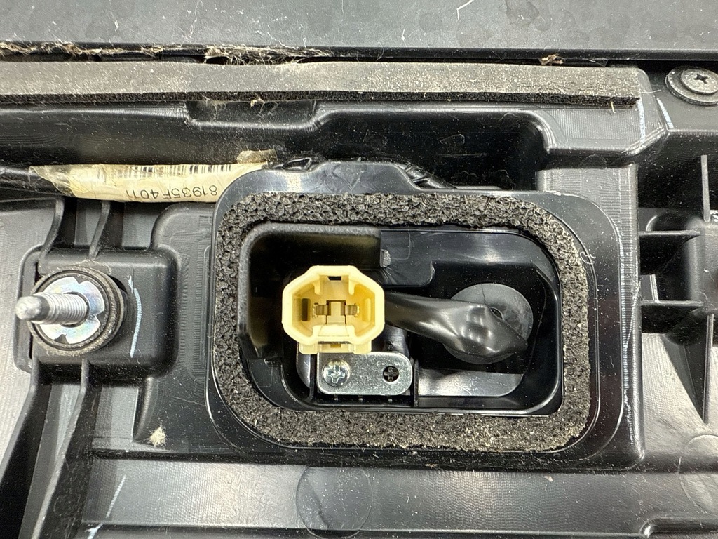 фото №13, Toyota c-hr i 2021 з задній спойлер кришки задній / багажника