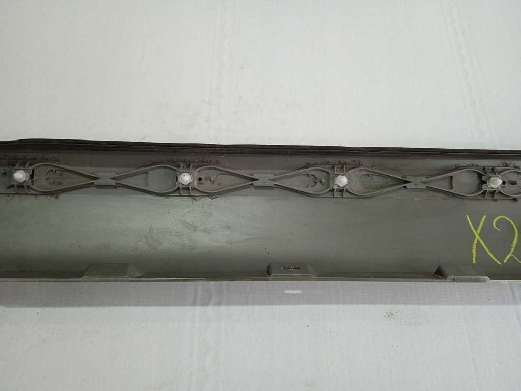 фото №10, Skoda yeti молдинг порог правая 5l0853856b