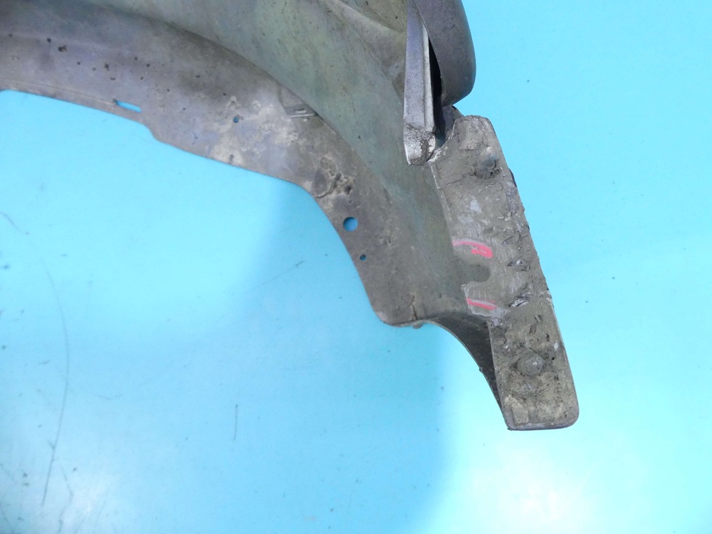 фото №14, Бампер перед peugeot 206 3d 98-03 серебристый eycc