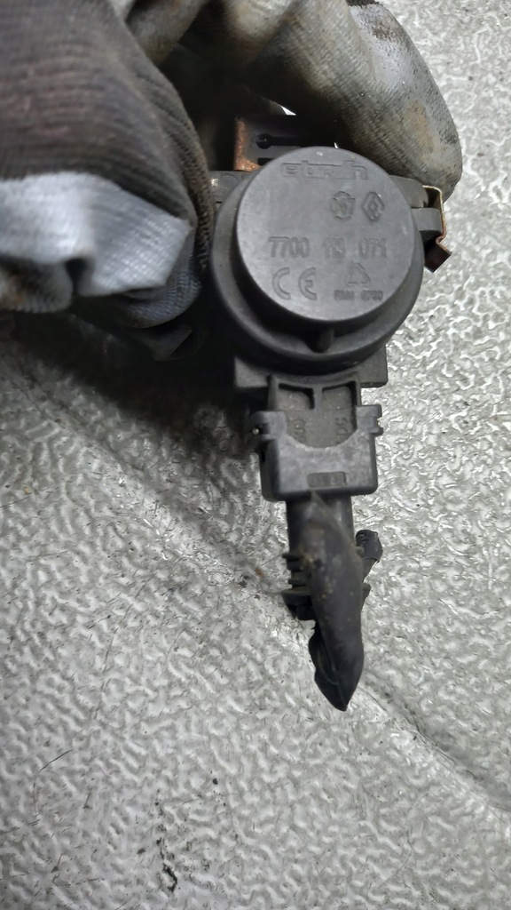 фото №2, Электроклапан renault laguna 1.9dci 02r