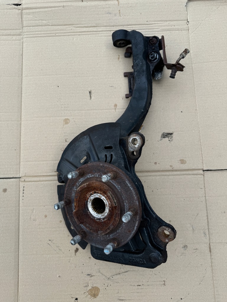 фото №1, Ford ranger iv поворотный кулак левая eb3c-3k171