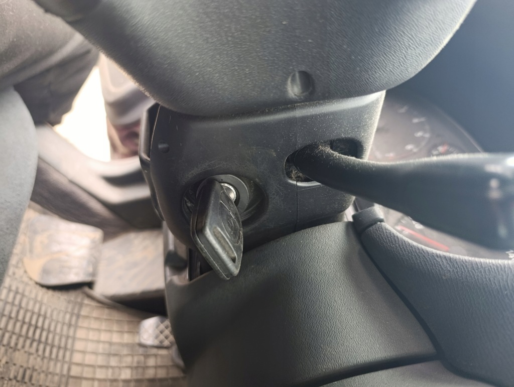 фото №1, Колонка рулевая audi a3