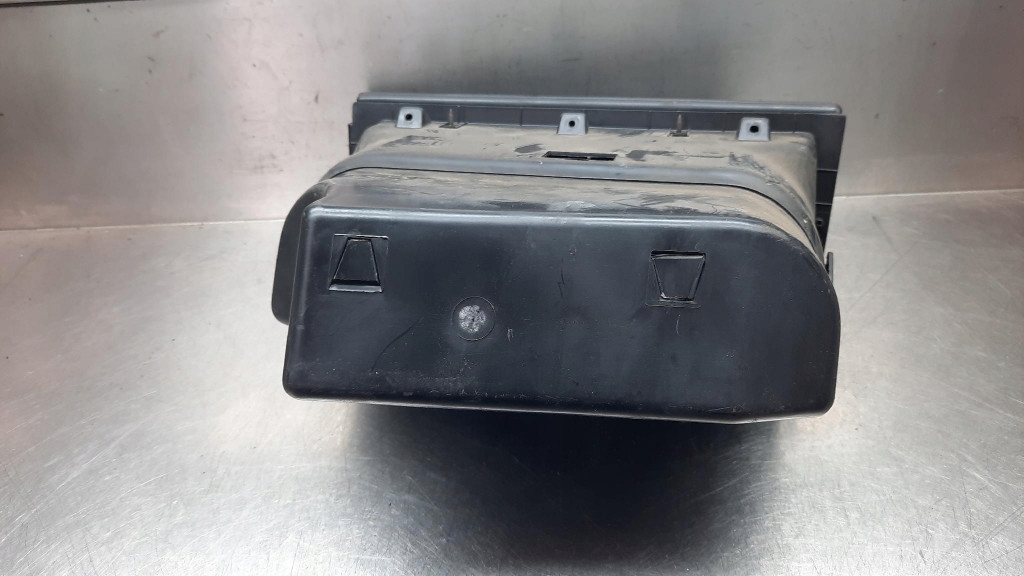 фото №5, Бардачок пасажира volkswagen passat b3 1.8b 90r