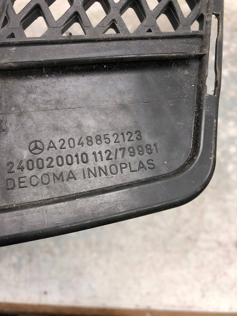 фото №6, Решётка бампера перед mercedes w204 a2048852123