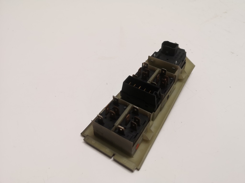 фото №11, Audi a8 d2 94-02 панель управление окон 4d1959517