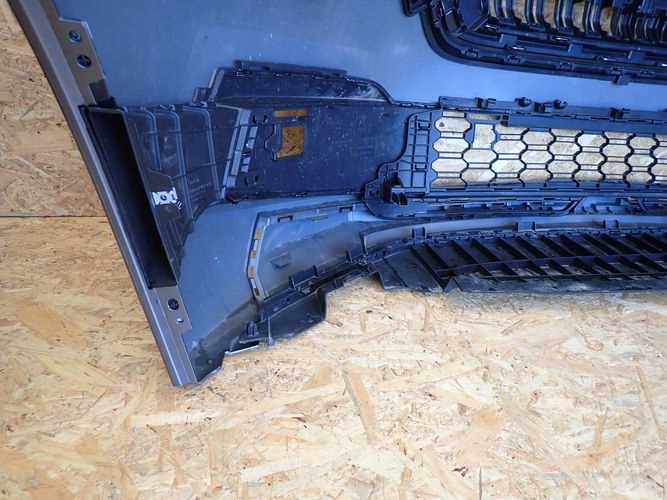 фото №10, Skoda kamiq 19- бампер передній перед впуск повітря боки плита