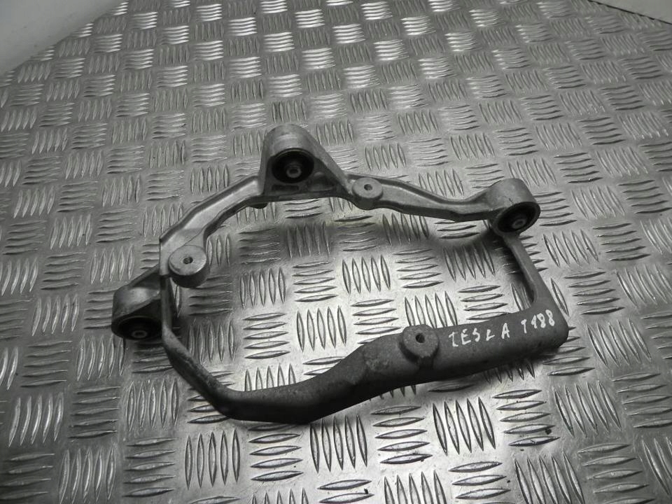 Купити Скоба tesla model s 2015 1037854