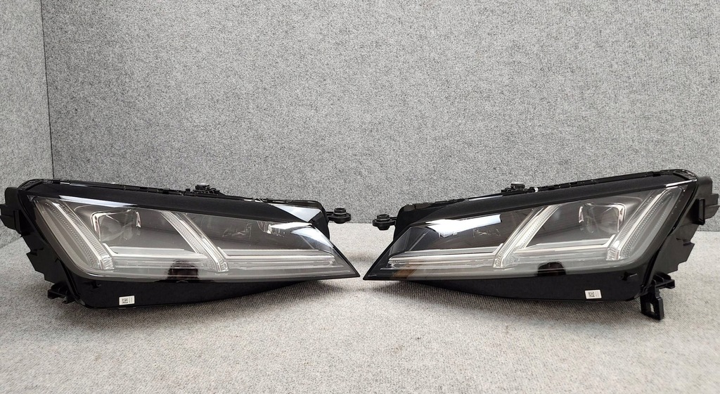 фото №1, Фари лампи передні перед комплект audi tt 8s lift full led matrix 18-