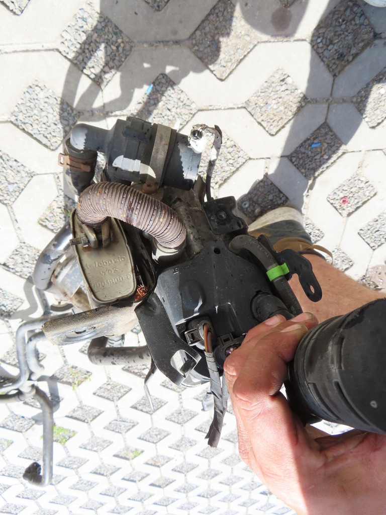 фото №6, Vw caddy iii lift 1.6 tdi webasto 1k0815005mc