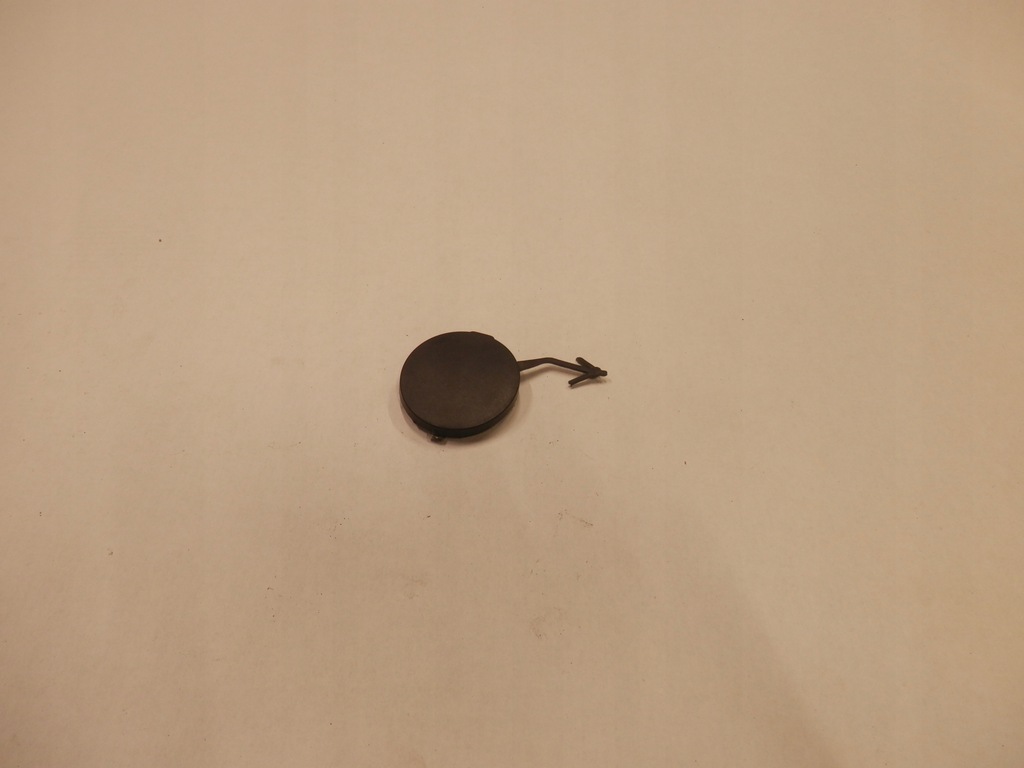 фото №1, Peugeot 207 заглушка бампера фаркоп задня задня