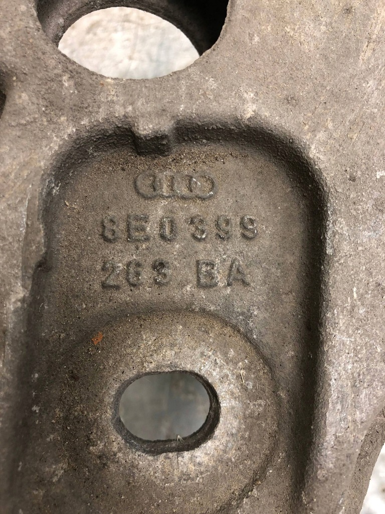 фото №7, Кронштейн опора коробки audi a4 b6 8e0399263ba