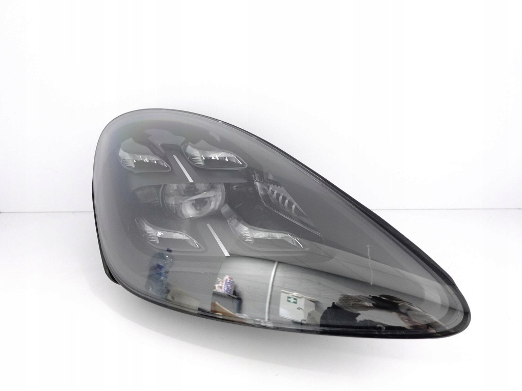 Купить Porsche cayenne 9y0 e3 18-23 фара matrix full led правый  европа