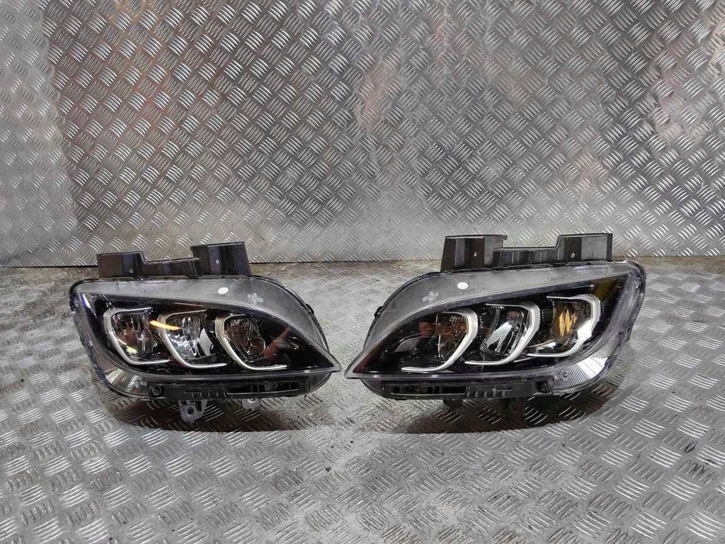 фото №1, Hyundai kona lift 2020- лампа перед права full led