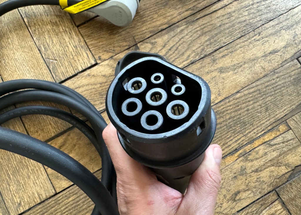 фото №6, Nissan гибрид электрик набор зарядное устройство сетевая + шланг зарядки org.