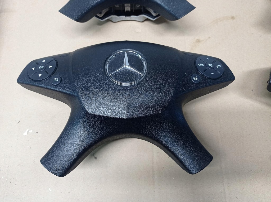 фото №1, Подушка воздушная mercedes-benz оригинальный номер a2048600202