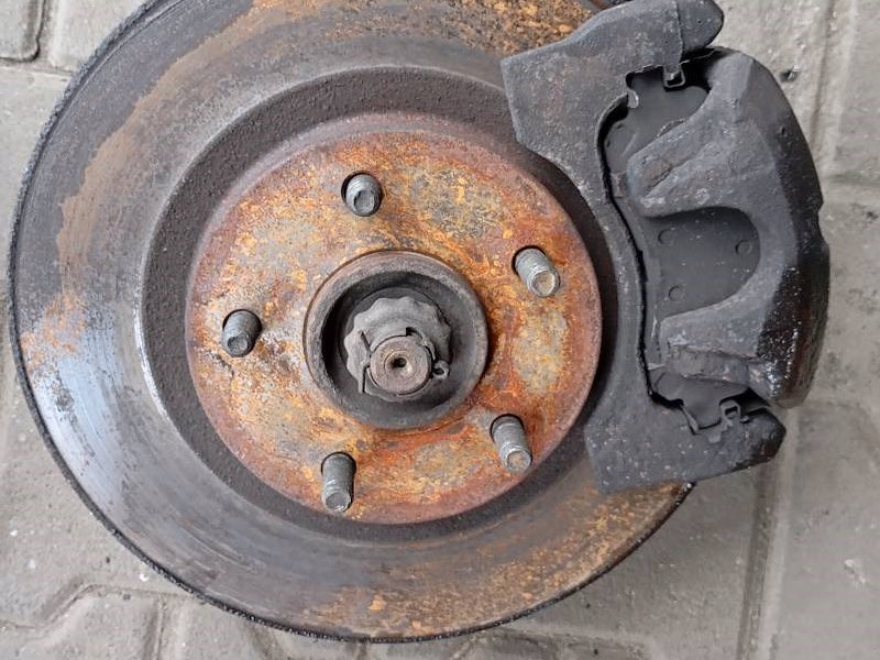 фото №1, Поворотный кулак ступица правый перед 2.0b dodge caliber