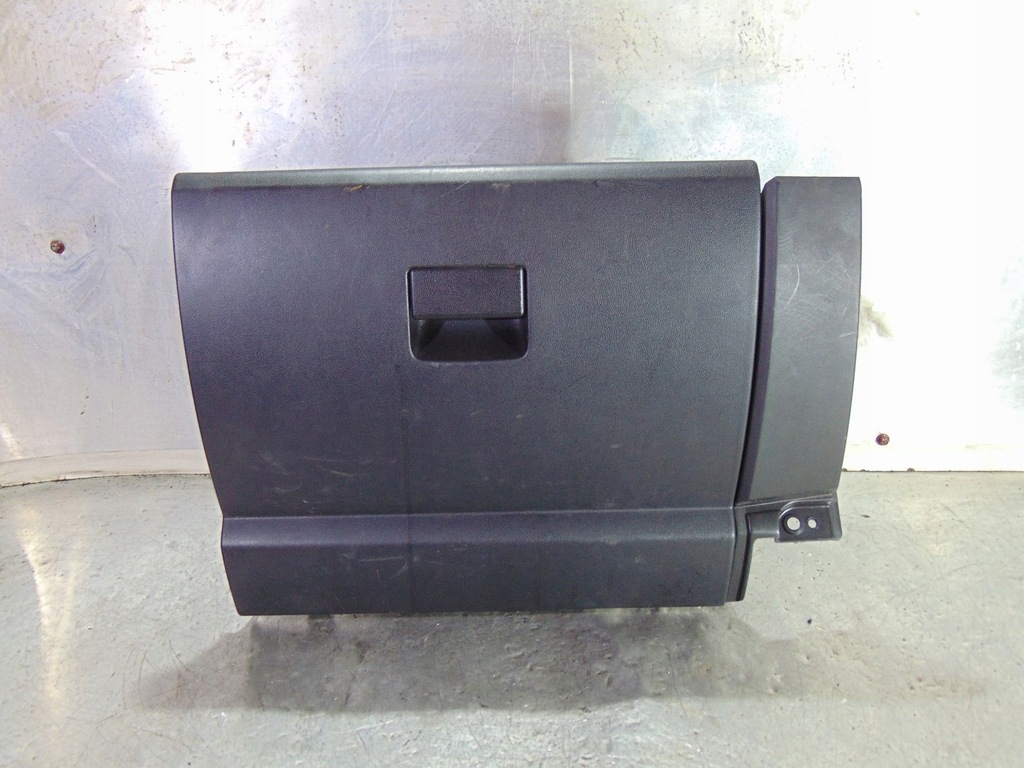 фото №1, Бардачок mazda5 mazda 5