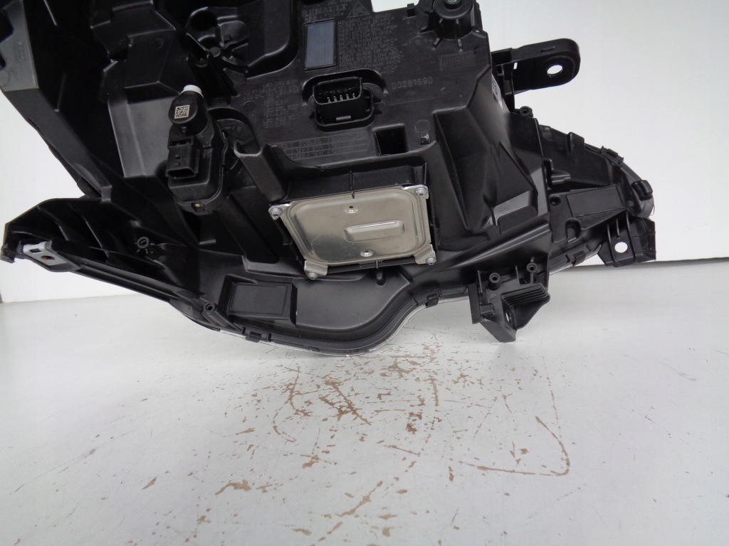 фото №6, Лампа ліва фара renault clio 19- v full led