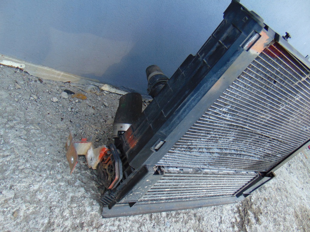 Kompletny радиатор воды кондиционер вентилятор bmw f20 2.0d n47 8507400 с Разборки