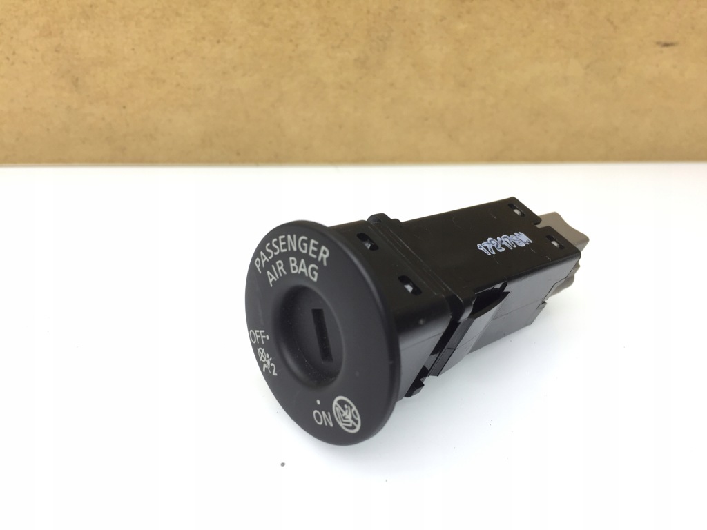 фото №1, X-trail t32 выключатель переключатель подушки безопасности подушка безопасности